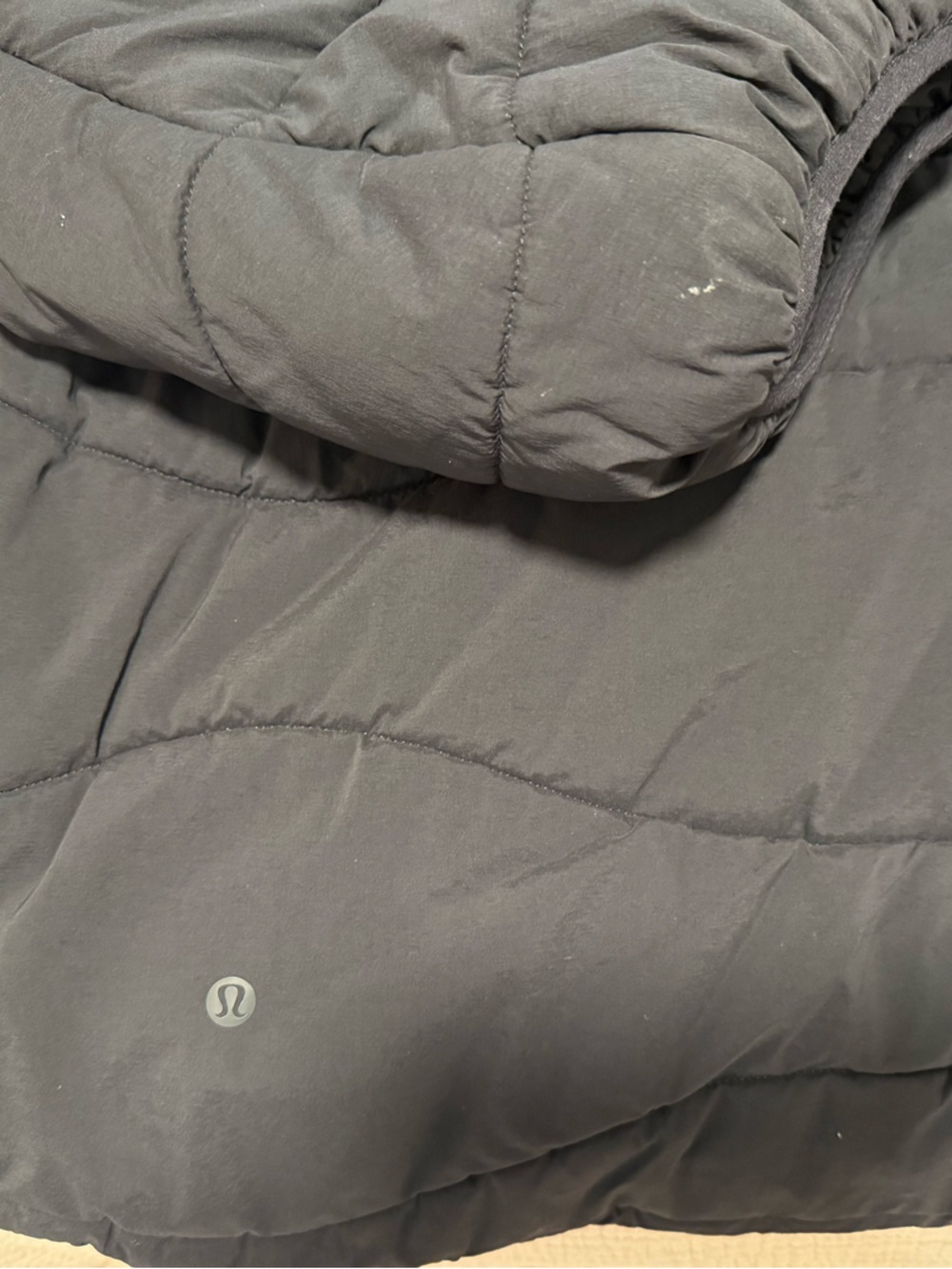 Lululemon- Wave Quilted Insulated Jacket - Picture 7 of 9